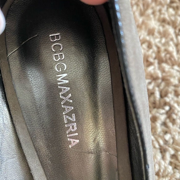 Gray suede peep toe heels - Picture 7 of 8